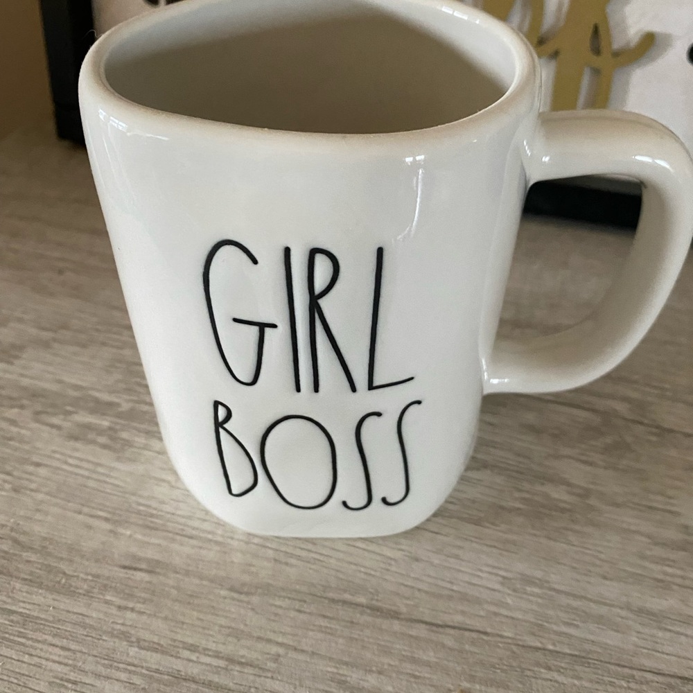 Rae Dunn mug